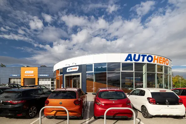 3. Gib dein Auto in einer Filiale ab